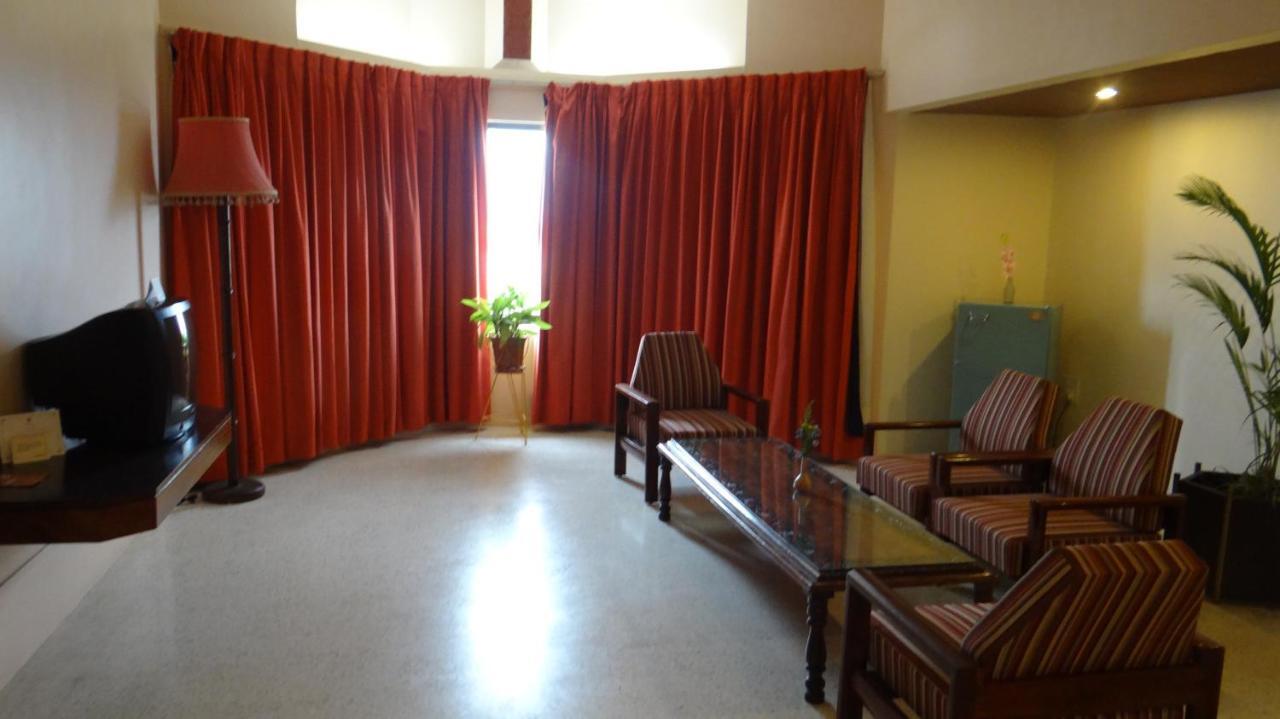Hotel Paradise - Mysore Dasaprakash Group Eksteriør bilde